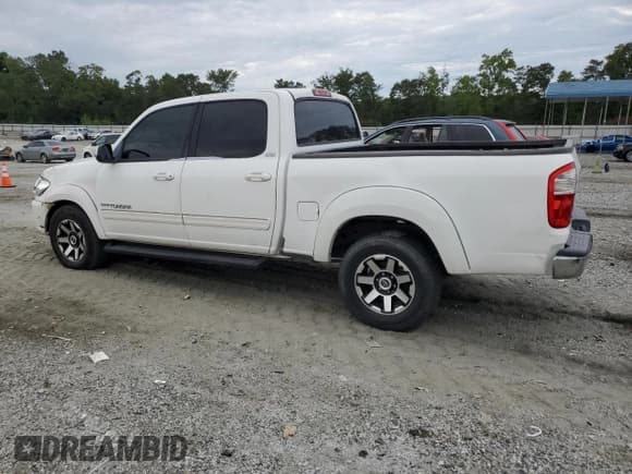 ✅ 2006 Toyota Tundra SR5 • VIN: 5TBET34186S560364 • Лот: 69592255. Опубликован ранее на Copart с пробегом 181 603 миль. Бесплатный доступ к архиву аукционных продаж из США и подробный отчёт об истории автомобиля на DreamBid. Изображение 2.