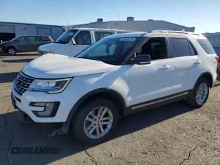 ✅ 2017 Ford Explorer XLT • VIN: 1FM5K7DH5HGD66575 • Lot: 90046215. Listed on Copart with 159,776 mi. Free auction sales archive from the USA and detailed vehicle history report at DreamBid. Image 1.