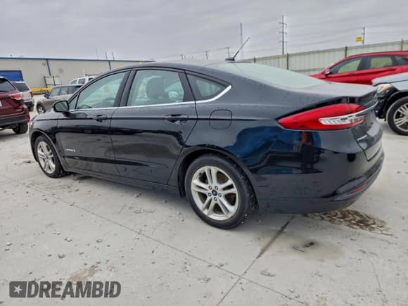 ✅ 2018 Ford Fusion SE • VIN: 3FA6P0LU5JR221041 • Lot: 95310705. Wystawiony na Copart z przebiegiem 157 061 mil. Bezpłatny archiwum sprzedaży aukcyjnych z USA i szczegółowy raport historii pojazdu na DreamBid. Zdjęcie 2.