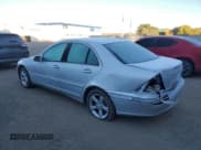 ✅ 2007 Mercedes-Benz C 230 Sport • VIN: WDBRF52H47F855974 • Lot: 86222325. Wystawiony na Copart z przebiegiem 212 359 mil. Bezpłatny archiwum sprzedaży aukcyjnych z USA i szczegółowy raport historii pojazdu na DreamBid. Zdjęcie 2.