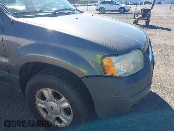 ✅ 2004 Ford Escape XLT • VIN: 1FMCU03144DA23037 • Лот: 43177594. Опубликован ранее на IAAI с пробегом 186 311 миль. Бесплатный доступ к архиву аукционных продаж из США и подробный отчёт об истории автомобиля на DreamBid. Изображение 6.