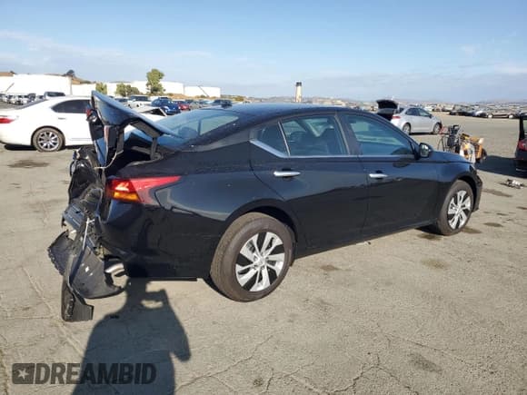 ✅ 2025 Nissan Altima S • VIN: 1N4BL4BV9SN306545 • Lot: 81327045. Listed on Copart with 1,461 mi. Free auction sales archive from the USA and detailed vehicle history report at DreamBid. Image 3.