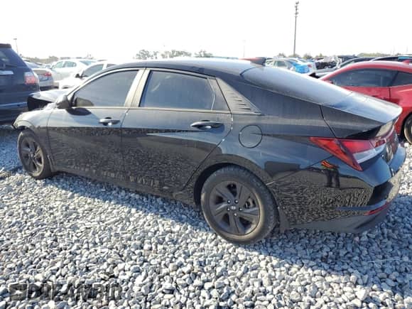 2022 Hyundai Elantra SEL z VIN 5NPLM4AG2NH058920, wystawiony jako Copart lot #81656685 z przebiegiem 70 931 mil mil oraz Szkoda całkowita • Salvage title. Historia ofert i sprzedaży dostępna na DreamBid. Obrazek 2.