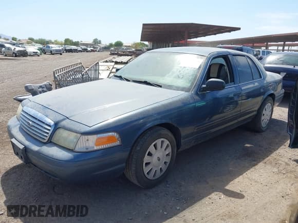 ✅ 2008 Ford Police Interceptor • VIN: 2FAFP71V28X171604 • Lot: 42651526. Listed on IAAI with Not provided. Free auction sales archive from the USA and detailed vehicle history report at DreamBid. Image 17.