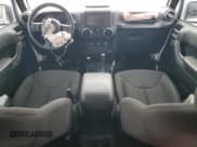 ✅ 2018 Jeep Wrangler Sport S • VIN: 1C4GJWAG4JL847775 • Lot: 71113235. Listed on Copart with 130,505 mi. Free auction sales archive from the USA and detailed vehicle history report at DreamBid. Image 8.