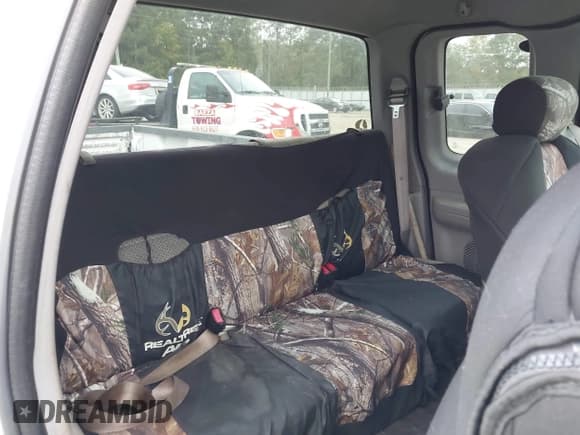 ✅ 2001 Ford F-150 XL • VIN: 2FTRX08L51CA69858 • Lot: 43419644. Listed on IAAI with 215,308 mi. Free auction sales archive from the USA and detailed vehicle history report at DreamBid. Image 8.