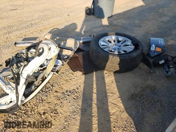 2016 Ram 1500 Longhorn с VIN 1C6RR6PM1GS387589, выставлен на аукционе Copart как лот 72234564 с пробегом Не указан миль и Списание • Salvage title. История ставок и продаж доступна на DreamBid. Изображение 14.