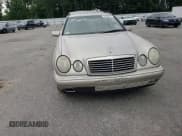 ✅ 1999 Mercedes-Benz E 320 • VIN: WDBJH65F0XA763409 • Лот: 80368015. Опубликован ранее на Copart с пробегом 221 642 миль. Бесплатный доступ к архиву аукционных продаж из США и подробный отчёт об истории автомобиля на DreamBid. Изображение 13.