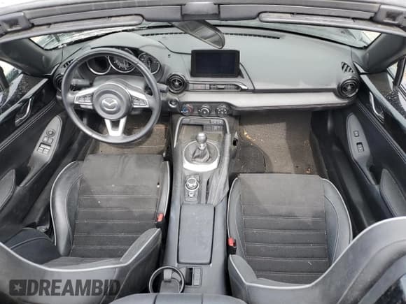 ✅ 2021 Mazda MX-5 Miata Club • VIN: JM1NDAC79M0457422 • Lot: 54955515. Wystawiony na Copart z przebiegiem Nie podano. Bezpłatny archiwum sprzedaży aukcyjnych z USA i szczegółowy raport historii pojazdu na DreamBid. Zdjęcie 8.