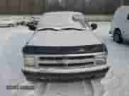 1997 Chevrolet Blazer LS z VIN 1GNDT13W2V2114437, wystawiony jako Copart lot #41458955 z przebiegiem 125 760 mil mil oraz Szkoda całkowita • Salvage title. Historia ofert i sprzedaży dostępna na DreamBid. Obrazek 5.