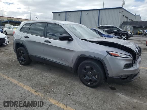 ✅ 2015 Jeep Cherokee Sport • VIN: 1C4PJLAB2FW525628 • Lot: 86548055. Listed on Copart with 97,066 mi. Free auction sales archive from the USA and detailed vehicle history report at DreamBid. Image 4.