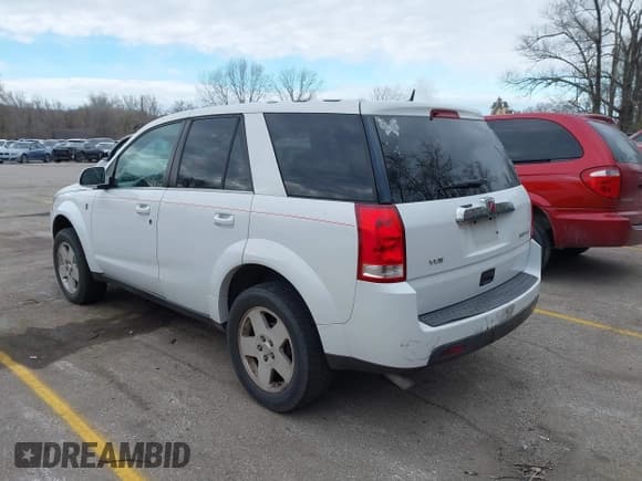✅ 2006 Saturn VUE • VIN: 5GZCZ63416S840854 • Lot: 41865320. Wystawiony na IAAI z przebiegiem 198 368 mil. Bezpłatny archiwum sprzedaży aukcyjnych z USA i szczegółowy raport historii pojazdu na DreamBid. Zdjęcie 3.
