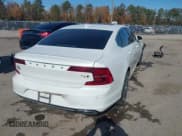 ✅ 2018 Volvo S90 Momentum • VIN: LVY992MK2JP036505 • Лот: 43608517. Опубликован ранее на IAAI с пробегом 119 174 миль. Бесплатный доступ к архиву аукционных продаж из США и подробный отчёт об истории автомобиля на DreamBid. Изображение 4.