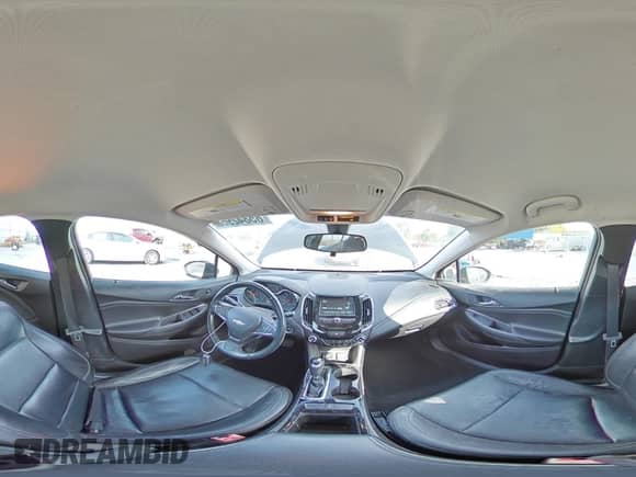 2018 Chevrolet Cruze Premier z VIN 3G1BF6SM1JS615198, wystawiony jako Copart lot #85842965 z przebiegiem 94 370 mil mil oraz Szkoda całkowita • Salvage title. Historia ofert i sprzedaży dostępna na DreamBid. Obrazek 15.