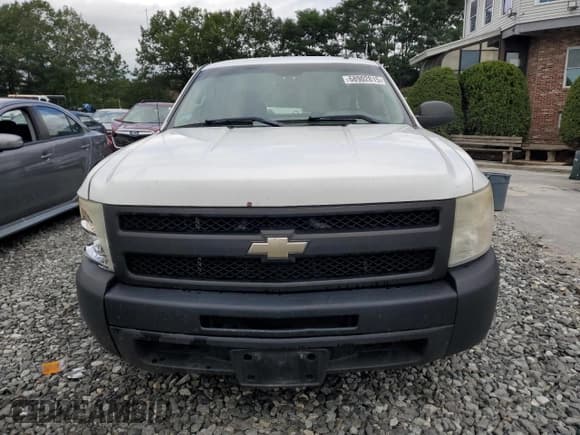 ✅ 2009 Chevrolet Silverado 1500 Work Truck • VIN: 1GCEC19X69Z146317 • Lot: 68902815. Wystawiony na Copart z przebiegiem 279 371 mil. Bezpłatny archiwum sprzedaży aukcyjnych z USA i szczegółowy raport historii pojazdu na DreamBid. Zdjęcie 5.