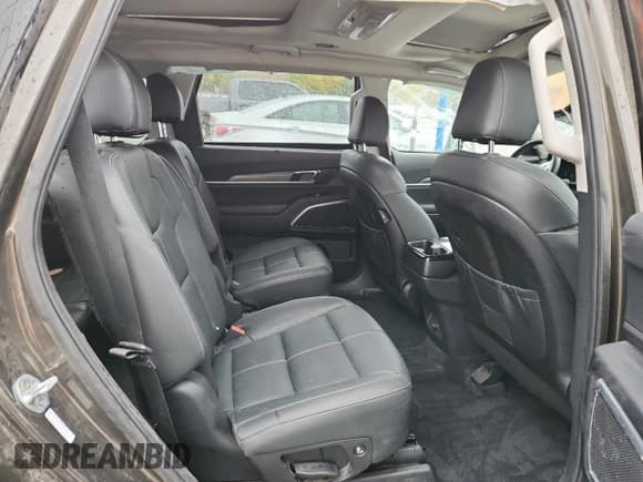 ✅ 2021 Kia Telluride SX • VIN: 5XYP5DHC9MG112902 • Lot: 86321675. Wystawiony na Copart z przebiegiem 79 337 mil. Bezpłatny archiwum sprzedaży aukcyjnych z USA i szczegółowy raport historii pojazdu na DreamBid. Zdjęcie 11.