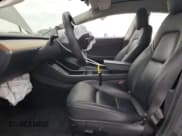 ✅ 2020 Tesla Model 3 Standard Range Plus • VIN: 5YJ3E1EAXLF802308 • Lot: 82275135. Wystawiony na Copart z przebiegiem 75 515 mil. Bezpłatny archiwum sprzedaży aukcyjnych z USA i szczegółowy raport historii pojazdu na DreamBid. Zdjęcie 7.