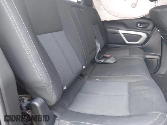 ✅ 2017 Nissan Titan SV • VIN: 1N6AA1E68HN514064 • Лот: 42128619. Опубликован ранее на IAAI с пробегом 140 529 миль. Бесплатный доступ к архиву аукционных продаж из США и подробный отчёт об истории автомобиля на DreamBid. Изображение 8.