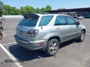 ✅ 2003 Lexus RX 300 • VIN: JTJHF10U330300255 • Lot: 42533928. Listed on IAAI with 313,540 mi. Free auction sales archive from the USA and detailed vehicle history report at DreamBid. Image 4.