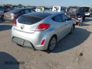 ✅ 2017 Hyundai Veloster Value Edition • VIN: KMHTC6AD7HU305732 • Lot: 43358586. Wystawiony na IAAI z przebiegiem 158 569 mil. Bezpłatny archiwum sprzedaży aukcyjnych z USA i szczegółowy raport historii pojazdu na DreamBid. Zdjęcie 4.