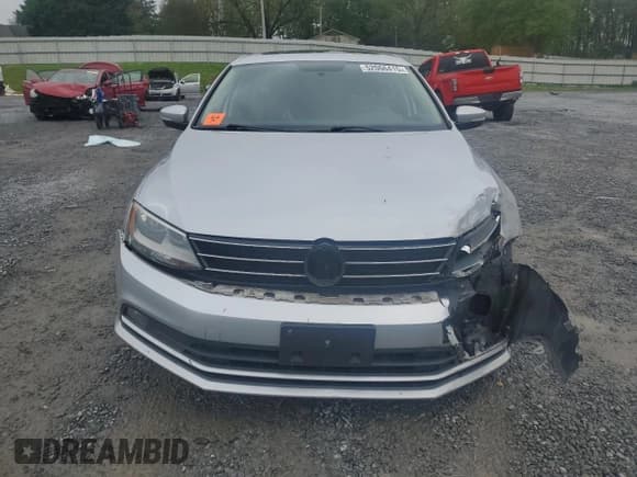 ✅ 2015 Volkswagen Jetta SE • VIN: 3VWD07AJXFM243089 • Лот: 52066415. Опубликован ранее на Copart с пробегом 116 037 миль. Бесплатный доступ к архиву аукционных продаж из США и подробный отчёт об истории автомобиля на DreamBid. Изображение 5.