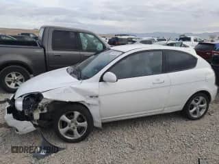 2008 Hyundai Accent SE с VIN KMHCN36C38U081948, выставлен на аукционе Copart как лот 80431525 с пробегом 105 254 миль миль и Списание • Salvage title. История ставок и продаж доступна на DreamBid. Изображение 1.