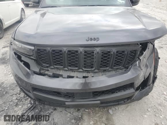 ✅ 2023 Jeep Grand Cherokee Altitude • VIN: 1C4RJKAG7P8809065 • Lot: 85645235. Listed on Copart with 48,692 mi. Free auction sales archive from the USA and detailed vehicle history report at DreamBid. Image 12.