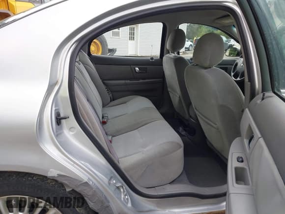 ✅ 2002 Mercury Sable GS • VIN: 1MEFM50U22G619223 • Lot: 43031042. Listed on IAAI with 49,831 mi. Free auction sales archive from the USA and detailed vehicle history report at DreamBid. Image 8.