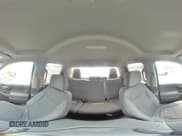 ✅ 2019 Chevrolet Silverado 1500 Custom • VIN: 1GCRYBEH0KZ334831 • Lot: 61571345. Wystawiony na Copart z przebiegiem 90 150 mil. Bezpłatny archiwum sprzedaży aukcyjnych z USA i szczegółowy raport historii pojazdu na DreamBid. Zdjęcie 15.