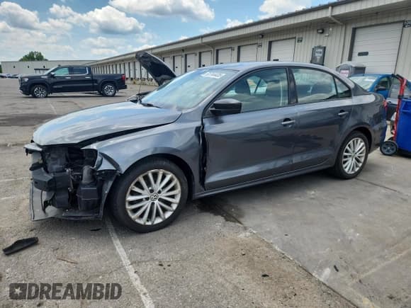 ✅ 2012 Volkswagen Jetta S • VIN: 3VW2K7AJ7CM468339 • Lot: 61744435. Listed on Copart with 147,840 mi. Free auction sales archive from the USA and detailed vehicle history report at DreamBid. Image 1.