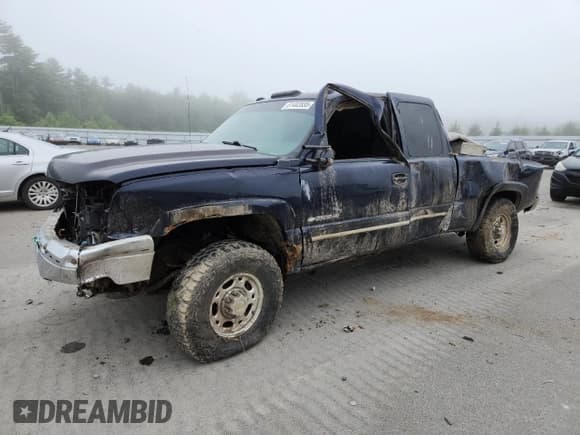 ✅ 2006 Chevrolet Silverado 2500HD Work Truck • VIN: 1GCHK29U46E171912 • Lot: 61402835. Wystawiony na Copart z przebiegiem Nie podano. Bezpłatny archiwum sprzedaży aukcyjnych z USA i szczegółowy raport historii pojazdu na DreamBid. Zdjęcie 1.