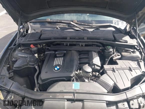 ✅ 2008 BMW 3 Series 328xi • VIN: WBAVC93538K041650 • Lot: 43830257. Listed on IAAI with 142,387 mi. Free auction sales archive from the USA and detailed vehicle history report at DreamBid. Image 10.