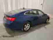 2019 Chevrolet Malibu LS z VIN 1G1ZB5ST9KF104162, wystawiony jako Copart lot #89481105 z przebiegiem 101 533 mil mil oraz Szkoda całkowita • Salvage title. Historia ofert i sprzedaży dostępna na DreamBid. Obrazek 3.