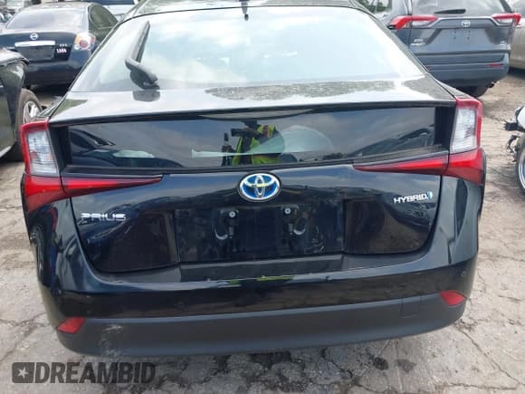 ✅ 2022 Toyota Prius L Eco • VIN: JTDKAMFU8N3181135 • Lot: 42098611. Listed on IAAI with 69,949 mi. Free auction sales archive from the USA and detailed vehicle history report at DreamBid. Image 16.