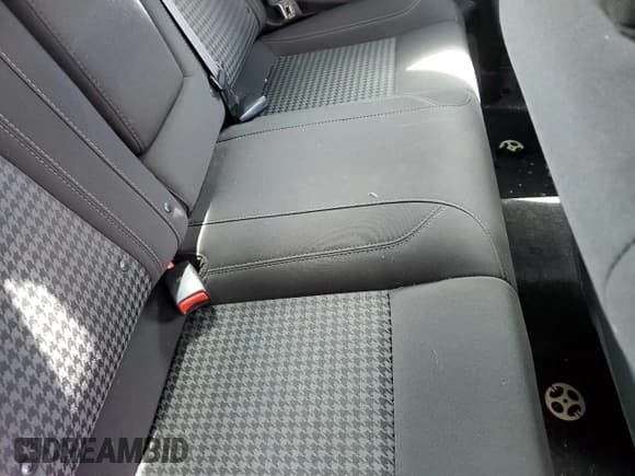 ✅ 2017 Dodge Challenger R/T • VIN: 2C3CDZBT7HH655944 • Lot: 50555344. Wystawiony na Copart z przebiegiem 78 960 mil. Bezpłatny archiwum sprzedaży aukcyjnych z USA i szczegółowy raport historii pojazdu na DreamBid. Zdjęcie 10.