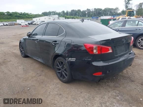 ✅ 2012 Lexus IS 250 • VIN: JTHCF5C21C5053138 • Lot: 42604368. Listed on IAAI with 299,139 mi. Free auction sales archive from the USA and detailed vehicle history report at DreamBid. Image 3.