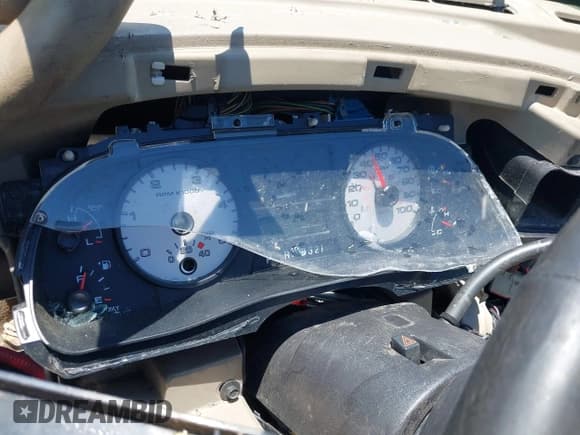 ✅ 2005 Ford F-250 XL • VIN: 1FTSW20P95EA30348 • Lot: 42199677. Listed on IAAI with Not provided. Free auction sales archive from the USA and detailed vehicle history report at DreamBid. Image 7.