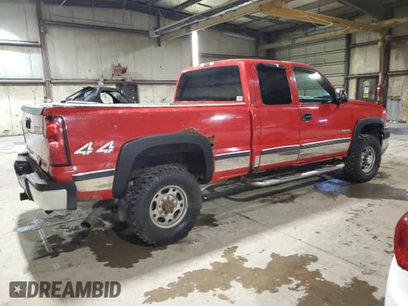 ✅ 2005 Chevrolet Silverado 2500HD LT • VIN: 1GCHK29U95E316280 • Lot: 45484385. Listed on Copart with 165,218 mi. Free auction sales archive from the USA and detailed vehicle history report at DreamBid. Image 3.
