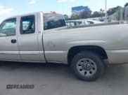 ✅ 2006 GMC Sierra 1500 SLE • VIN: 1GTEC19V06Z203217 • Лот: 42126788. Опубликован ранее на IAAI с пробегом 273 678 миль. Бесплатный доступ к архиву аукционных продаж из США и подробный отчёт об истории автомобиля на DreamBid. Изображение 13.