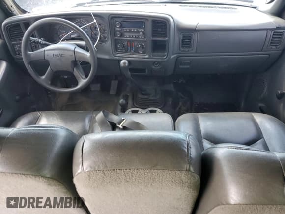 ✅ 2004 GMC Sierra 2500HD • VIN: 1GTHK231X4F155588 • Лот: 63125024. Опубликован ранее на Copart с пробегом 111 238 миль. Бесплатный доступ к архиву аукционных продаж из США и подробный отчёт об истории автомобиля на DreamBid. Изображение 8.