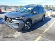 ✅ 2021 Nissan Rogue SV • VIN: 5N1AT3BA1MC672409 • Lot: 43723274. Wystawiony na IAAI z przebiegiem 58 110 mil. Bezpłatny archiwum sprzedaży aukcyjnych z USA i szczegółowy raport historii pojazdu na DreamBid. Zdjęcie 2.