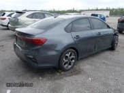 ✅ 2020 Kia Forte LXS • VIN: 3KPF24ADXLE212929 • Lot: 41914749. Wystawiony na IAAI z przebiegiem 71 787 mil. Bezpłatny archiwum sprzedaży aukcyjnych z USA i szczegółowy raport historii pojazdu na DreamBid. Zdjęcie 4.