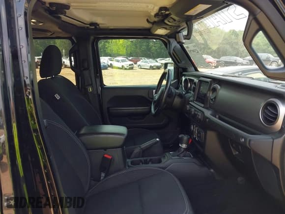 ✅ 2021 Jeep Gladiator Willys • VIN: 1C6HJTAG7ML514114 • Lot: 42399793. Listed on IAAI with 78,829 mi. Free auction sales archive from the USA and detailed vehicle history report at DreamBid. Image 5.