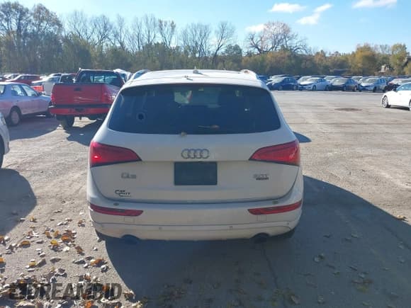 ✅ 2017 Audi Q5 Premium Plus • VIN: WA1L2AFP6HA059913 • Lot: 43661885. Wystawiony na IAAI z przebiegiem 146 037 mil. Bezpłatny archiwum sprzedaży aukcyjnych z USA i szczegółowy raport historii pojazdu na DreamBid. Zdjęcie 16.