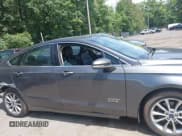 ✅ 2017 Ford Fusion SE • VIN: 3FA6P0PU3HR121802 • Lot: 42438313. Wystawiony na IAAI z przebiegiem 67 856 mil. Bezpłatny archiwum sprzedaży aukcyjnych z USA i szczegółowy raport historii pojazdu na DreamBid. Zdjęcie 13.