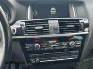 ✅ 2015 BMW X4 xDrive28i • VIN: 5UXXW3C54F0M89225 • Lot: 86145325. Wystawiony na Copart z przebiegiem 112 004 mil. Bezpłatny archiwum sprzedaży aukcyjnych z USA i szczegółowy raport historii pojazdu na DreamBid. Zdjęcie 9.