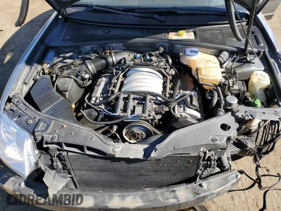 ✅ 2004 Volkswagen Passat GLX • VIN: WVWRH63B14P058955 • Лот: 75076284. Опубликован ранее на Copart с пробегом 160 844 миль. Бесплатный доступ к архиву аукционных продаж из США и подробный отчёт об истории автомобиля на DreamBid. Изображение 12.