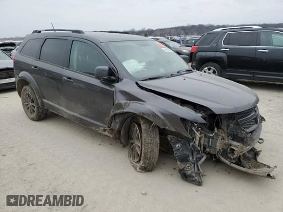✅ 2017 Dodge Journey SE • VIN: 3C4PDCAB6HT587260 • Lot: 44608385. Wystawiony na Copart z przebiegiem Nie podano. Bezpłatny archiwum sprzedaży aukcyjnych z USA i szczegółowy raport historii pojazdu na DreamBid. Zdjęcie 4.