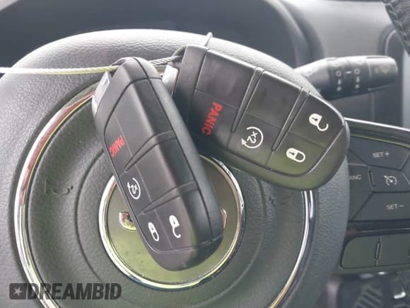 ✅ 2017 Jeep Renegade Altitude • VIN: ZACCJABB1HPG41355 • Lot: 42892203. Listed on IAAI with 94,446 mi. Free auction sales archive from the USA and detailed vehicle history report at DreamBid. Image 11.