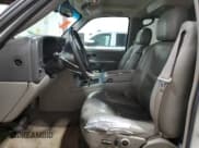 ✅ 2005 Chevrolet Suburban LT • VIN: 3GNFK16Z55G147912 • Лот: 46234785. Опубликован ранее на Copart с пробегом 148 623 миль. Бесплатный доступ к архиву аукционных продаж из США и подробный отчёт об истории автомобиля на DreamBid. Изображение 7.